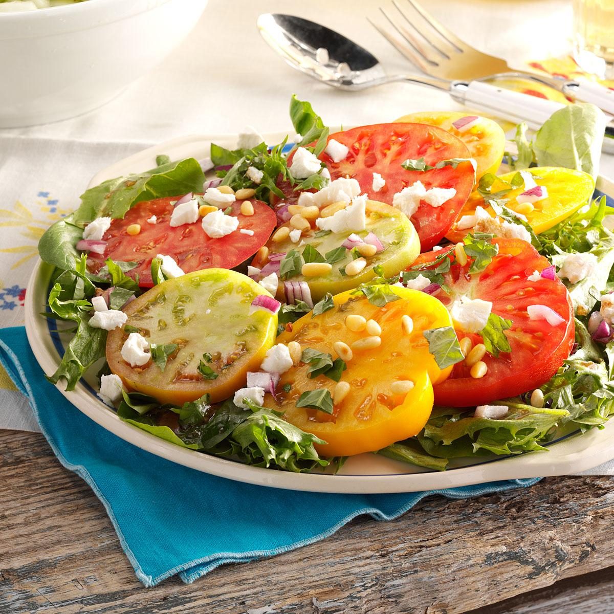 Perfect Heirloom Tomato Salad: Your Go-To Summer Side Dish